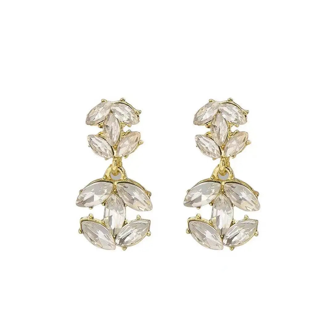 French style small fragrance zircon letter earrings, super sparkling crystal letter earrings, light luxury and high-end personal